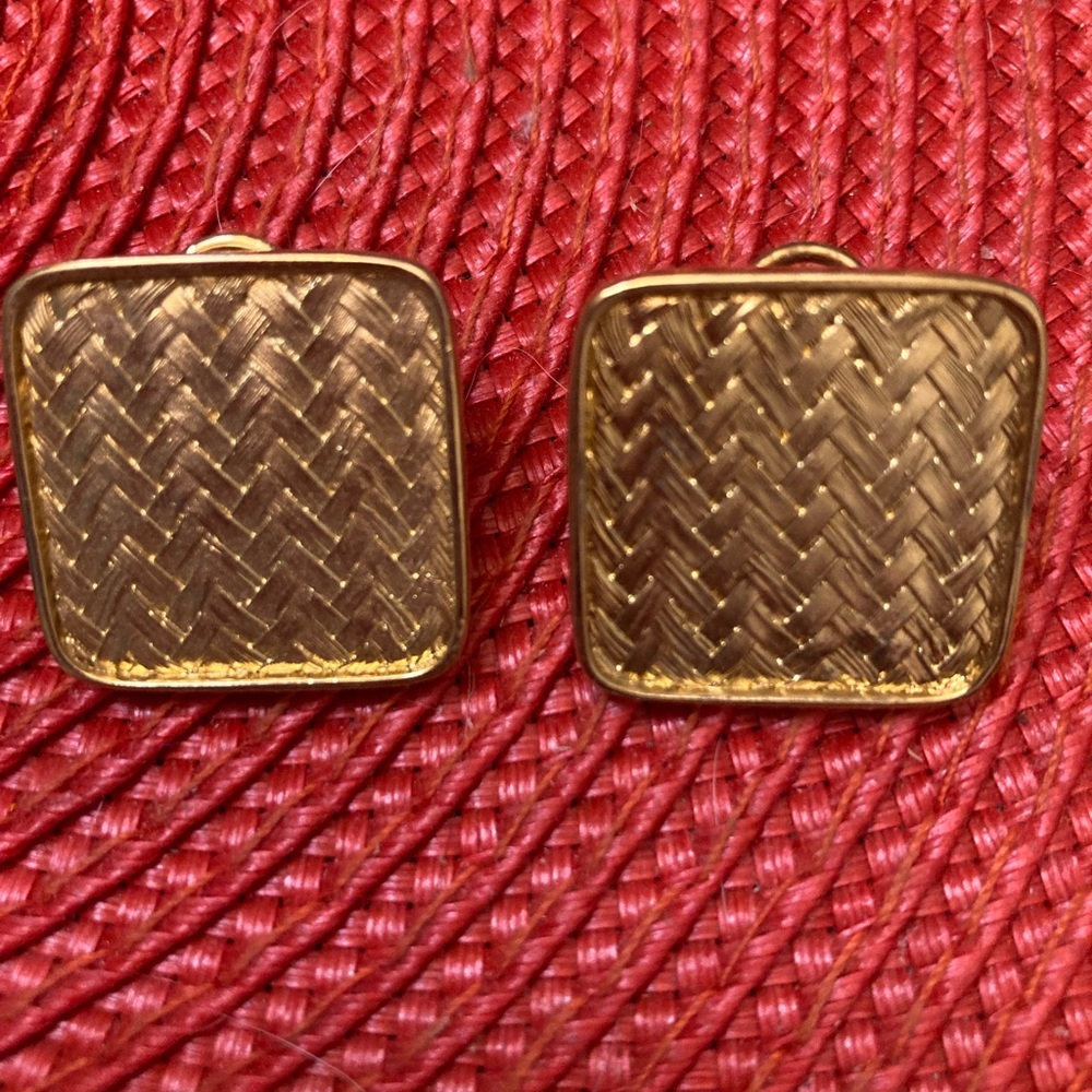 Bundle 5, get 20% off - Vintage Square Satin Brass Earrings with Woven Pattern